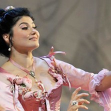 RECITAL SERENAD UYAR