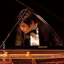 Nobuyuki Tsujii - Th&eacute;&acirc;tre des Champs Elys&eacute;es, Paris